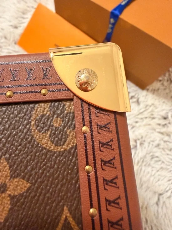 Louis Vuitton Monogram Petite Handbag in Brown and Tan - Picture 4 of 7